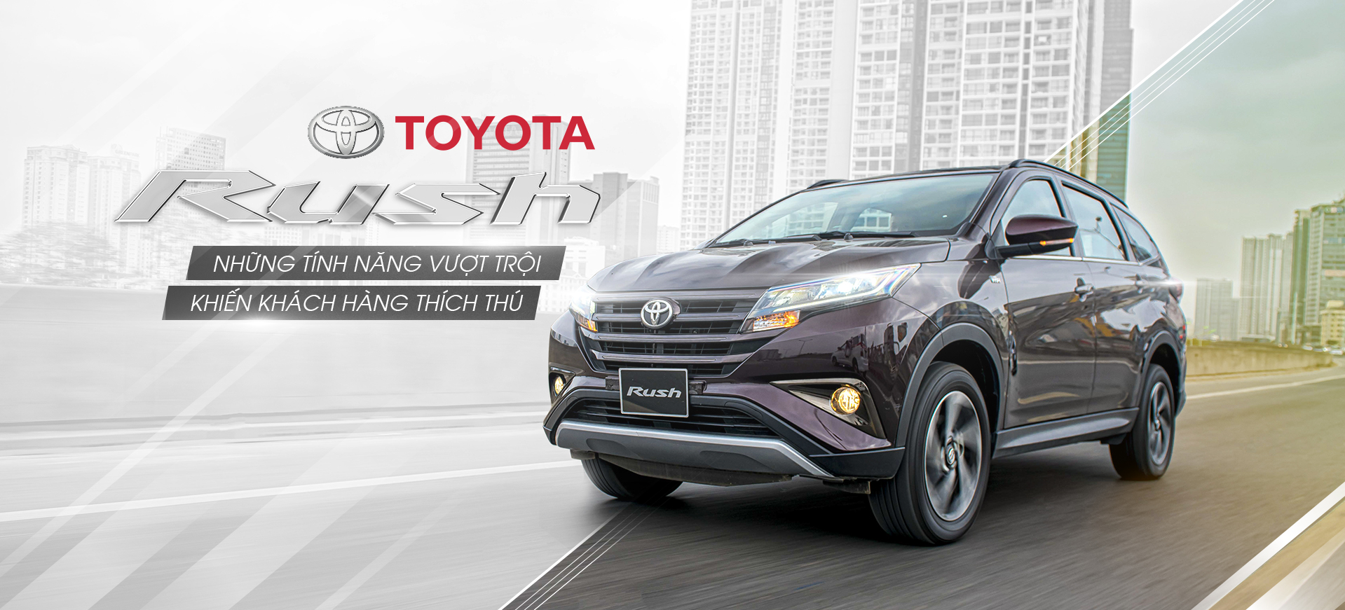 <strong>Toyota Rush</strong>